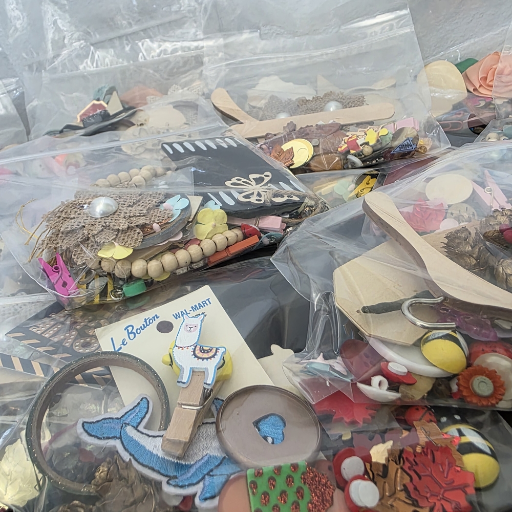 Mystery Junk Journal Assorted  Embellishment Mix - Picture 13 of 14